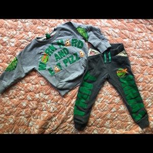 Nickelodeon Boys 2T TMNT Pizza Sweats/PJ Set